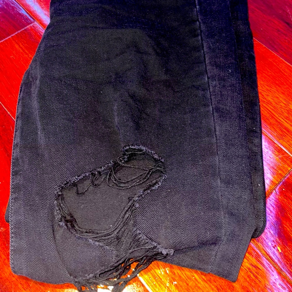 black boyfriend jeans